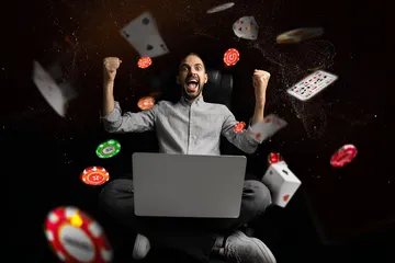 A woman smiling by bright slot machines showing lucky symbols, showcasing the exciting slot offerings at BAA99.